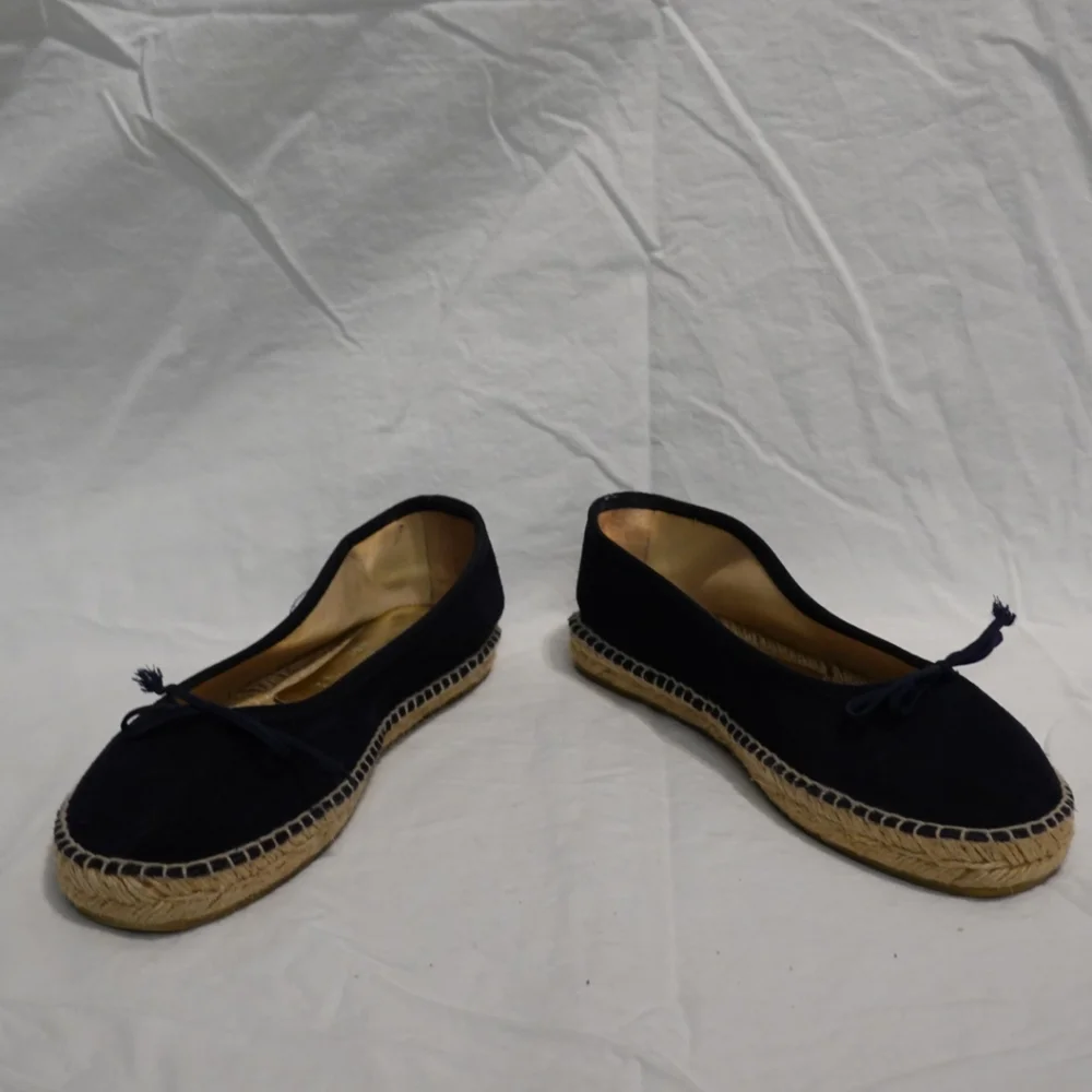 LA MAISON DE L'ESPADRILLE Navy Suede Ballet Flat Espadrille - France, size 39